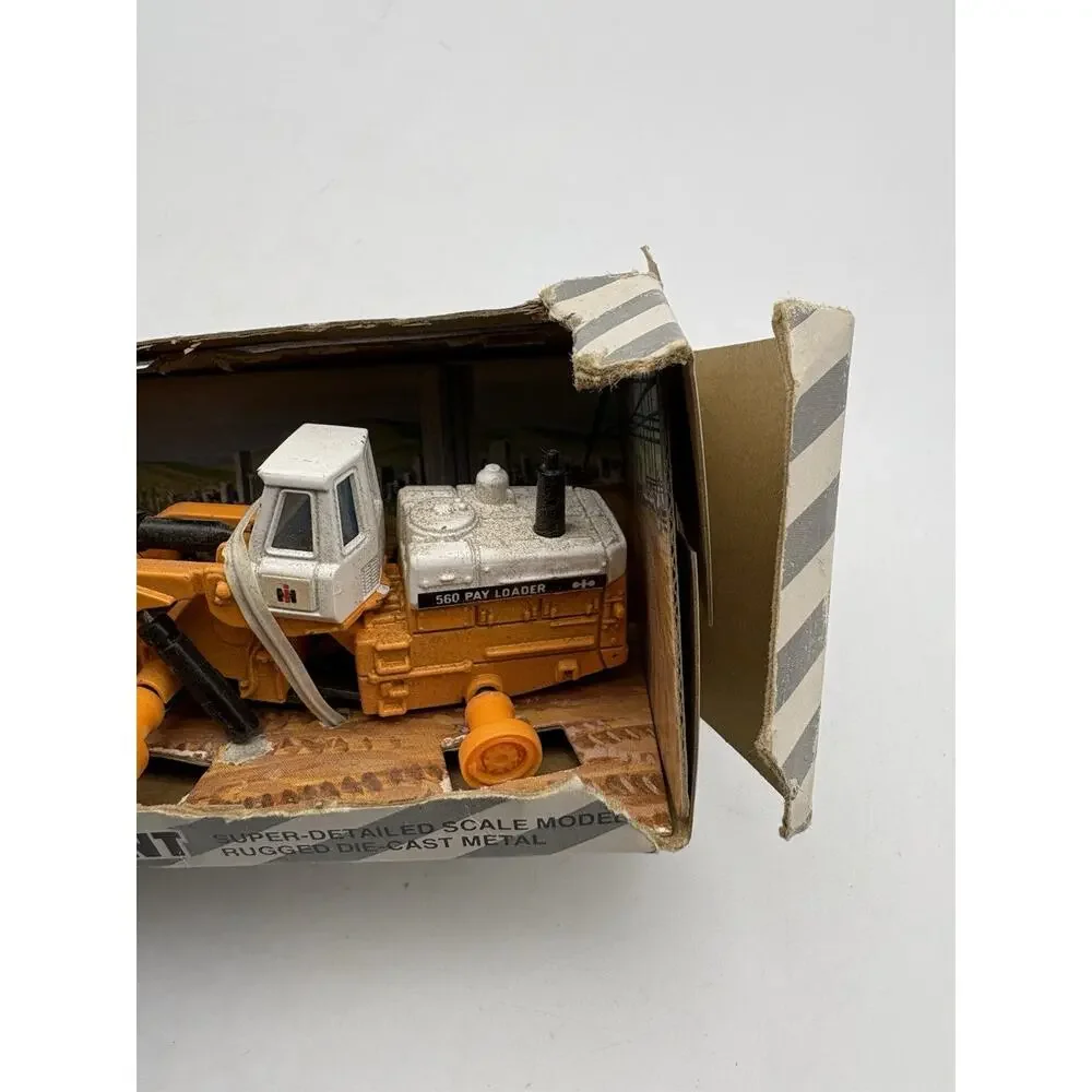 Tomy 1970 heavy